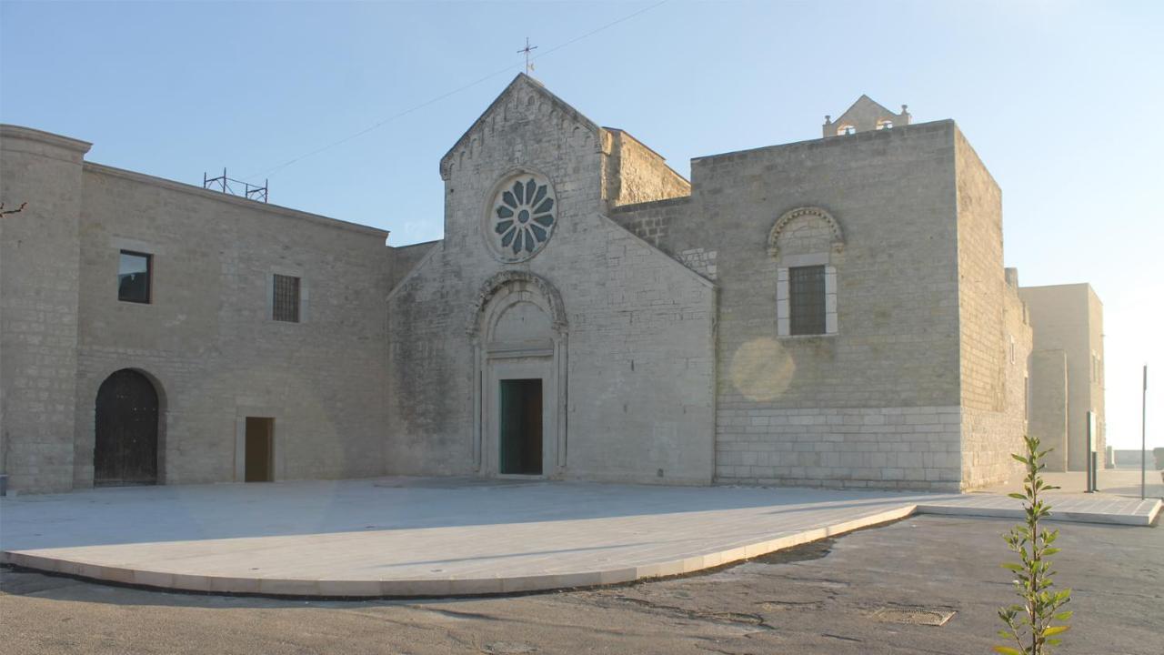 La Soffitta Covelli Acomodação com café da manhã Trani Exterior foto
